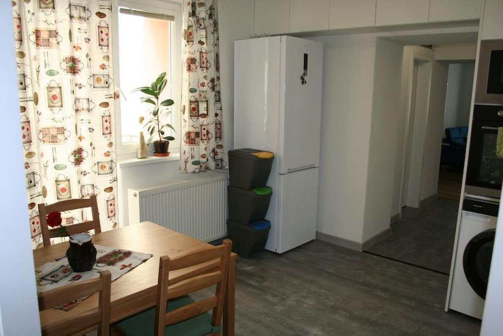 Apartman Lm Liptovský Mikuláš Exteriér fotografie