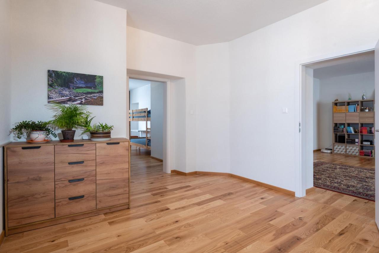 Apartman Lm Liptovský Mikuláš Exteriér fotografie